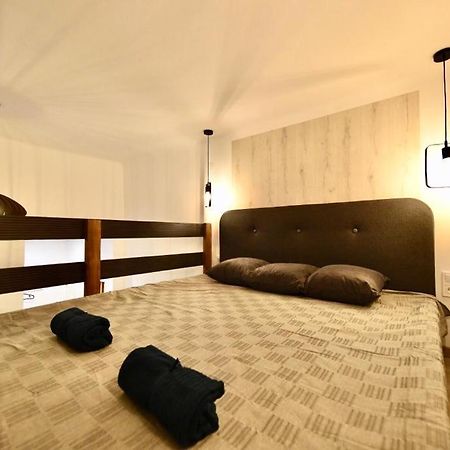 Cosy Flat In Kiraly Str, King Apartment บูดาเปสต์ ภายนอก รูปภาพ